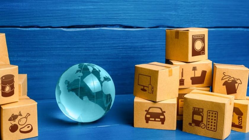 International Moving Made Easy: A Step-by-Step Guide by Helpxpat